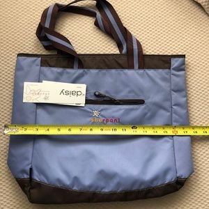 Sherpani Daisy Tote, Thistle